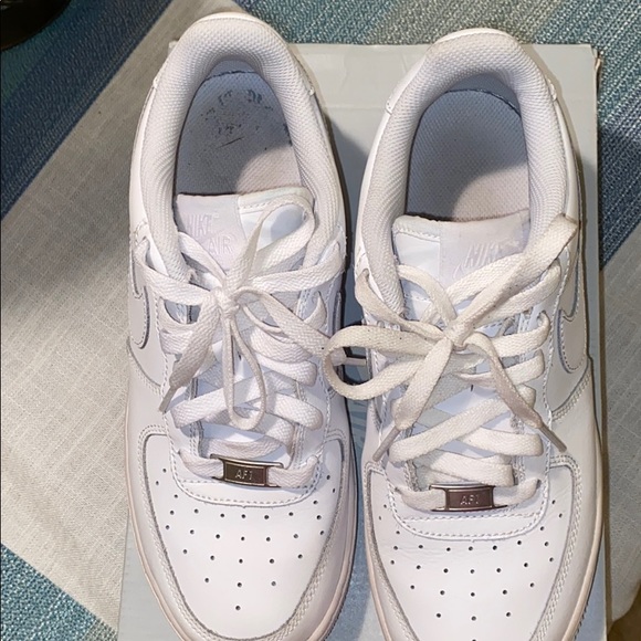 Nike Air Force 1s - Picture 4 of 9